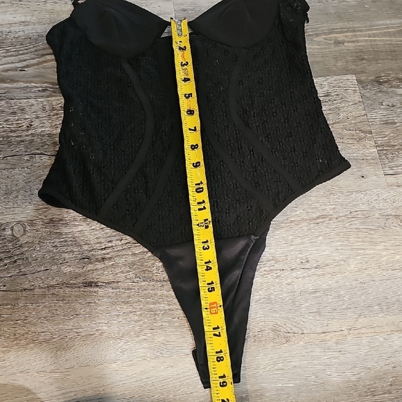 Zara Lace Black Bodysuit‎ Size M - Picture 11 of 12